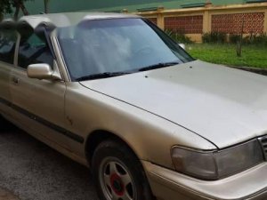 Toyota Cressida    1994 - Gia đình cần bán xe Toyota Cressida 1994, mới đăng kiểm xong