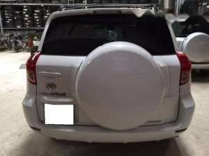 Toyota RAV4 2007 - Cần bán xe Toyota RAV4 năm 2007, màu trắng số tự động
