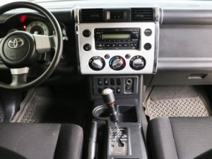 Toyota Fj cruiser   4.0 AT  2007 - Cần bán xe Toyota FJ Cruiser, Sx 2007, màu vàng, nội thất đen, ghế bọc nỉ