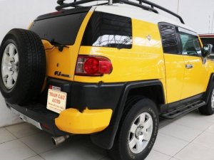 Toyota Fj cruiser 4.0AT 2007 - Bán xe Toyota Fj cruiser 4.0AT đời 2007, màu vàng, nhập khẩu, giá tốt