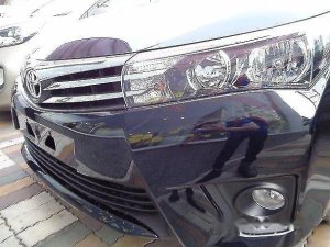 Toyota Corolla Altis 1.8G AT 2017 - Bán Toyota Corolla Altis 1.8G AT đời 2017, màu đen, giá 797tr