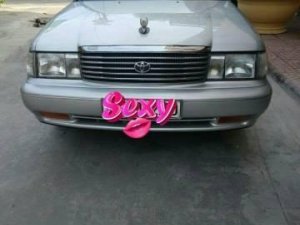 Toyota Crown    1992 - Cần bán lại xe Toyota Crown đời 1992, giá 198tr