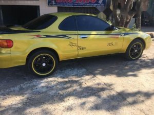 Toyota Celica 1994 - Bán xe Toyota Celica sản xuất năm 1994, màu vàng, 250 triệu