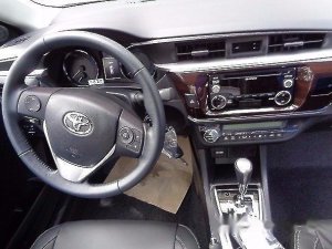 Toyota Corolla Altis 1.8G AT 2017 - Bán Toyota Corolla Altis 1.8G AT đời 2017, màu đen, giá 797tr