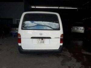 Toyota Hiace 2000 - Bán xe Toyota Hiace đời 2000, màu trắng, giá tốt