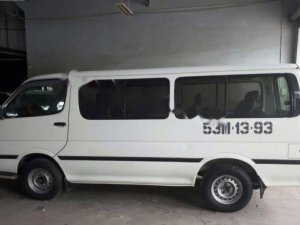 Toyota Hiace 2000 - Bán Toyota Hiace đời 2000, màu trắng