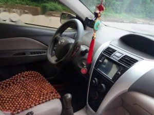 Toyota Vios 2011 - Chính chủ bán Toyota Vios đời 2011, màu bạc