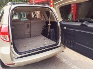 Toyota RAV4 2007 - Cần bán lại xe Toyota RAV4 đời 2007, màu vàng, nhập khẩu