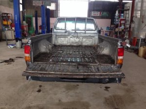 Toyota Hilux 4x2MT 1994 - Bán Toyota Hilux 4x2MT sản xuất 1994, màu xám, xe nhập
