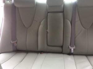 Toyota Camry LE 2008 - Bán Toyota Camry LE đời 2008, màu đen, xe nhập như mới, giá chỉ 695 triệu