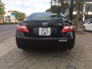 Toyota Camry LE 2008 - Bán Toyota Camry LE đời 2008, màu đen, xe nhập như mới, giá chỉ 695 triệu