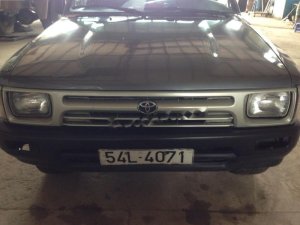 Toyota Hilux 4x2MT 1994 - Bán Toyota Hilux 4x2MT sản xuất 1994, màu xám, xe nhập