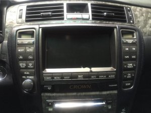 Toyota Crown Royal Saloon 2007 - Bán xe Toyota Crown Royal Saloon đời 2007, màu đen, nhập khẩu số tự động