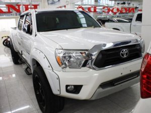 Toyota Tacoma SR5 2014 - Bán xe Toyota Tacoma SR5 đời 2014, màu trắng, nhập khẩu nguyên chiếc số tự động