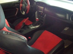 Toyota FT 86 GT 2012 - Toyota GT 86 2.0, màu đỏ, sản xuất 2012, số tự động xe nhập khẩu