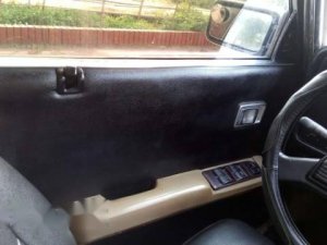 Toyota Crown   1983 - Cần bán gấp Toyota Crown năm 1983, màu đen giá cạnh tranh