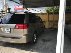 Toyota Sienna   LE 2008 - Bán Toyota Sienna LE đời 2008, màu vàng xe gia đình, giá 830tr