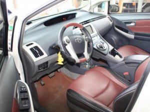 Toyota Prius 2009 - Bán Toyota Prius 2009, màu trắng, xe nhập số tự động giá cạnh tranh