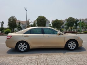 Toyota Camry LE 2011 - Bán Toyota Camry LE sản xuất 2011, xe nhập, chính chủ