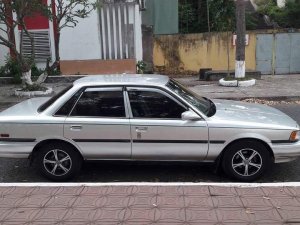 Toyota Camry LE 1987 - Bán Toyota Camry LE đời 1987, màu bạc, nhập khẩu