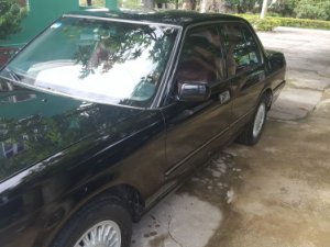 Toyota Crown   3.0 MT  1994 - Bán xe Toyota Crown 3.0 MT đời 1994, màu đen, giá 100tr