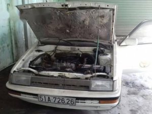 Toyota Corolla Altis   1986 - Bán Toyota Corolla altis đời 1986, màu trắng, giá 50tr