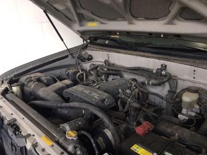 Toyota Sequoia V8 4.7 2007 - Bán ô tô Toyota Sequoia V8 4.7 đời 2007, màu bạc, nhập khẩu, đã đi 70.000km