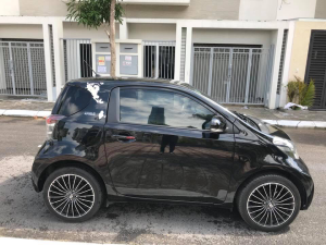 Toyota IQ 2011 - Cần bán gấp Toyota IQ năm 2011 màu đen, 520 triệu nhập khẩu nguyên chiếc