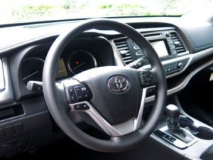 Toyota Highlander  AT  2017 - Bán xe Toyota Highlander AT 2017, màu đen, nhập khẩu nguyên chiếc