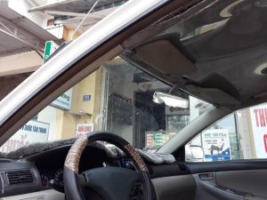 Toyota Corolla 2002 - Bán xe Toyota Corolla đời 2002, màu trắng, giá 179tr