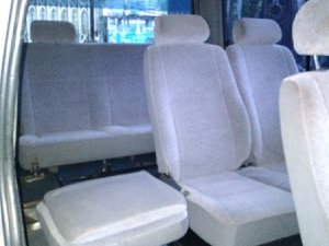 Toyota Hiace 2001 - Bán xe Toyota Hiace đời 2001, màu bạc, nhập khẩu chính hãng