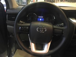 Toyota Fortuner V 2.4L AT 2017 - Toyota Mỹ Đình, bán Fortuner máy dầu 2017, xe nhập 100%, khuyến mãi cực sâu, LH ngay: 0976112268