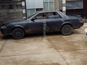 Toyota Carina 1994 - Cần bán xe Toyota Carina đời 1994, màu đen xe nhập, giá 17 triệu