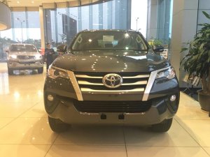 Toyota Fortuner V 2.4L AT 2017 - Toyota Mỹ Đình, bán Fortuner máy dầu 2017, xe nhập 100%, khuyến mãi cực sâu, LH ngay: 0976112268