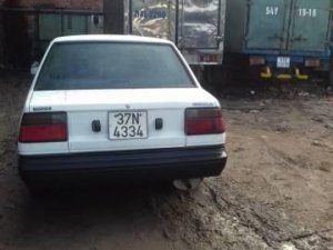Toyota Corolla Altis 1986 - Bán Toyota Corolla Altis đời 1986, màu trắng xe gia đình, giá tốt