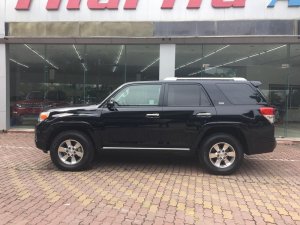 Toyota 4 Runner 2016 - Cần bán Toyota 4 Runner màu đen, hàng nhập khẩu nguyên chiếc