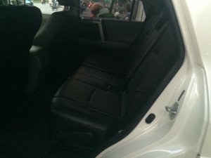 Toyota 4 Runner  4.0AT 2011 - Bán xe Toyota 4 Runner đời 2011, màu trắng, nhập khẩu Nhật Bản chính chủ