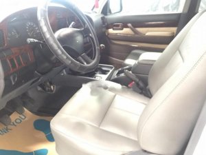 Toyota Land Cruiser 1991 - Bán xe Toyota Land Cruiser sản xuất 1991, màu trắng, xe nhập