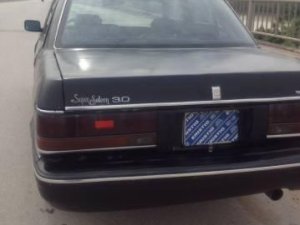 Toyota Crown 3.0  1988 - Cần bán lại xe Toyota Crown 3.0 đời 1988