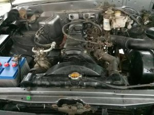 Toyota Hilux 1994 - Bán xe Toyota Hilux đời 1994, màu xám, giá chỉ 40 triệu