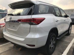 Toyota Fortuner 2.7V (4x2) 2017 - Toyota Mỹ Đình, bán Toyota Fortuner 2.7V (4x2) đời 2017, màu trắng, nhập khẩu, hỗ trợ trả góp 90%