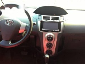 Toyota Yaris 2010 - Bán Toyota Yaris sản xuất 2010, màu đỏ, 409 triệu