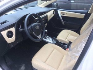 Toyota Corolla Altis 1.8G AT 2020 - Toyota Altis 1.8G AT sản xuất 2020 giao xe ngay, hỗ trợ ngân hàng 85% lãi suất ưu đãi. Hotline 0987404316