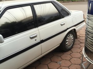 Toyota Corona 1986 - Bán ô tô Toyota Corona đời 1986, màu trắng, xe nhập xe gia đình