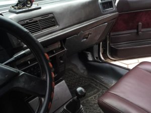 Toyota Corona 1.8 1990 - Cần bán lại xe Toyota Corona trước 1990, màu trắng, nhập khẩu nguyên chiếc