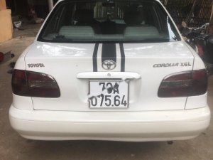 Toyota Corolla 2000 - Bán Toyota Corolla sản xuất 2000, màu trắng chính chủ, 135tr