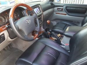 Toyota Land Cruiser GX 4.5 2004 - Bán Toyota Land Cruiser GX 4.5 năm 2004 như mới