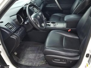 Toyota Highlander 2.7AT  2013 - Bán xe Toyota Highlander 2.7AT đời 2013, màu trắng