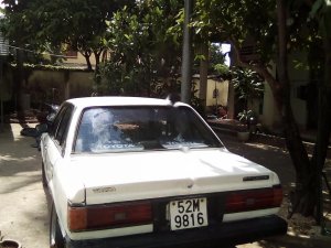 Toyota Camry 1981 - Cần bán lại xe Toyota Camry năm 1981, màu trắng, nhập khẩu, 30tr