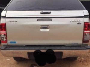 Toyota Hilux 2014 - Cần bán Toyota Hilux đời 2014, giá chỉ 495 triệu